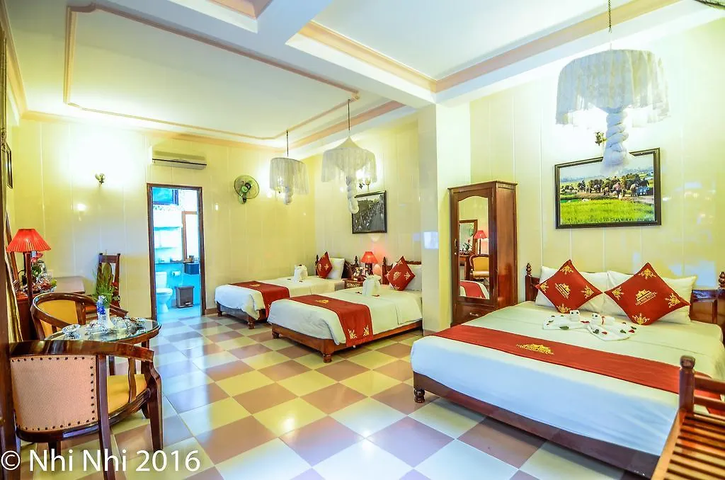 Nhi Nhi Hotel Hoi An 3*,