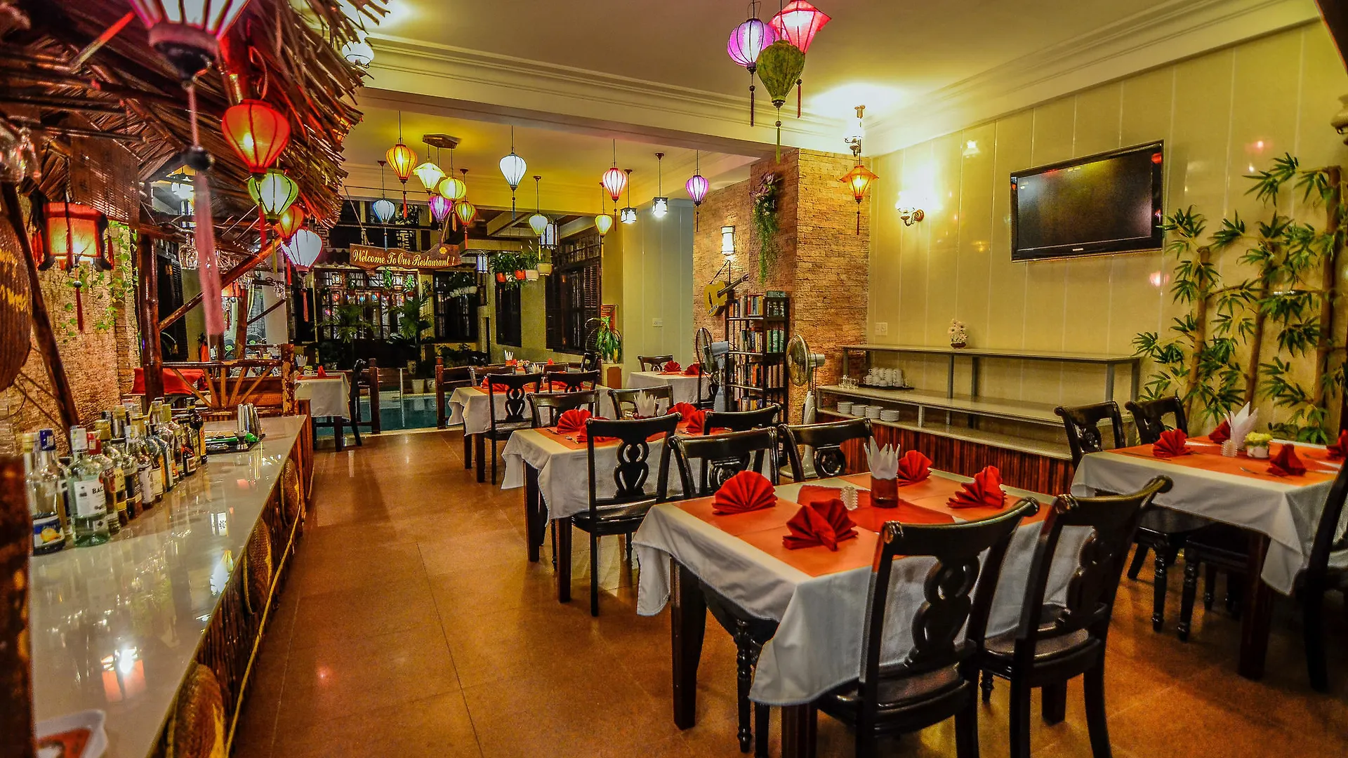Nhi Nhi Hotel Hoi An 3*,